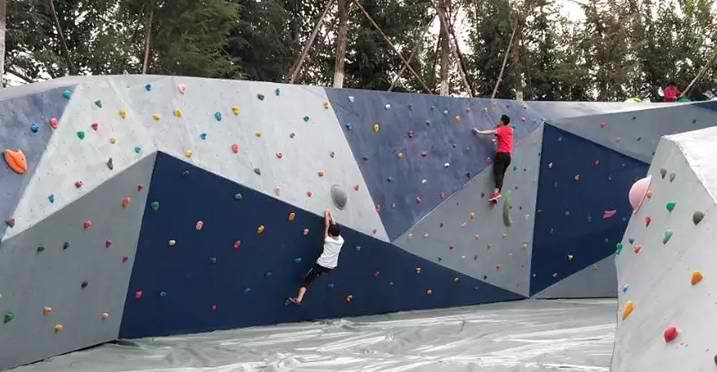 大鱼游戏官网bigfish：环氧树脂喷涂设备选择与应用指南